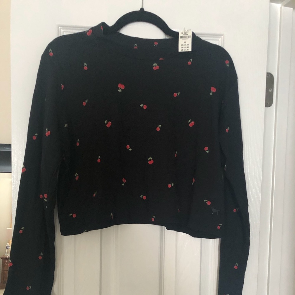 VICTORIA SECRET PINK BLACK WITH CHERRIES CROP TOP